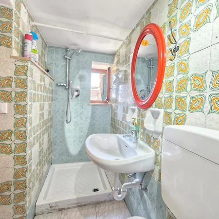 Rivierarent Rustico Nel Borgo Apartment Ranzi