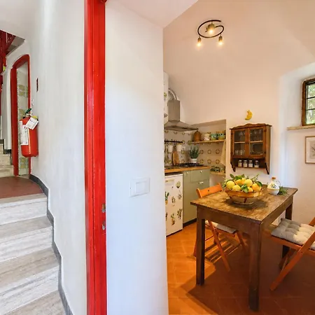Rivierarent Rustico Nel Borgo Apartment